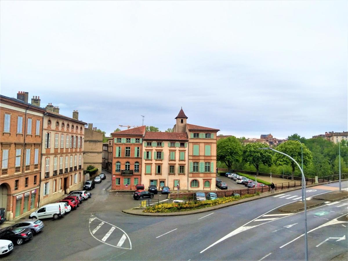 Chambre Privee Et Spacieuse Au Sein D'Un Logement Partage - Central, Quartier Villebourbon - 3 Chambres Doubles - 2 Balcons - Places De Stationnements Gratuites - 5 Min A Pied Gare Et Hypercentre Монтобан Екстер'єр фото